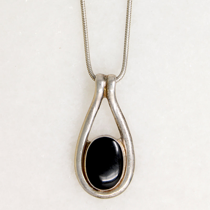 Elegant Onyx & Sterling Silver Pendent on Snake Chain