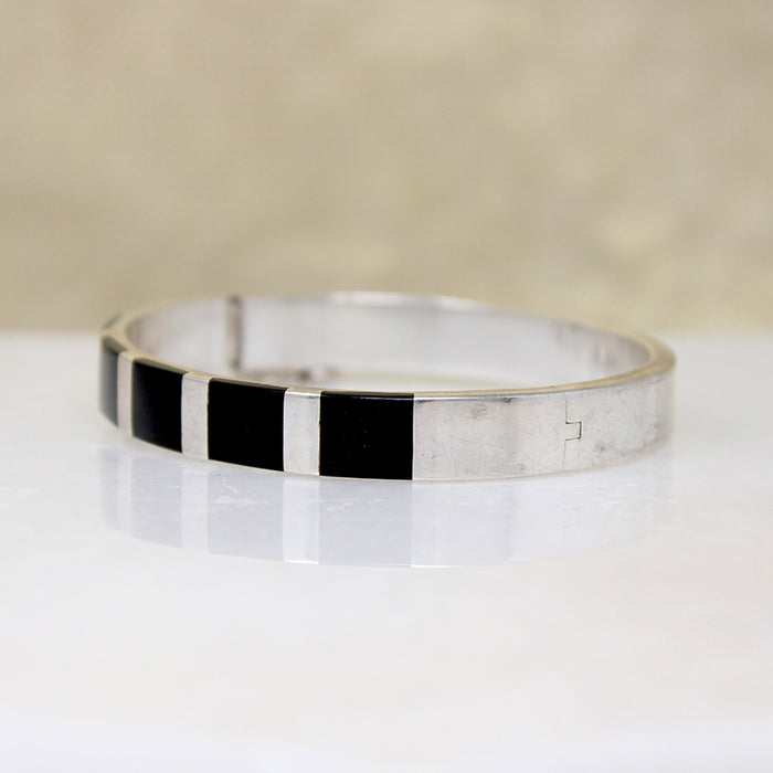 Onyx Inlay in Sterling Silver Hinged Bangle