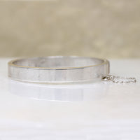 Onyx Inlay in Sterling Silver Hinged Bangle
