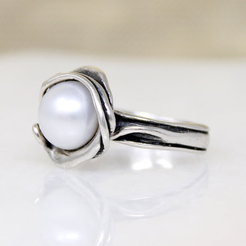 Cultured Pearl in Sterling Tendril Artisan Ring