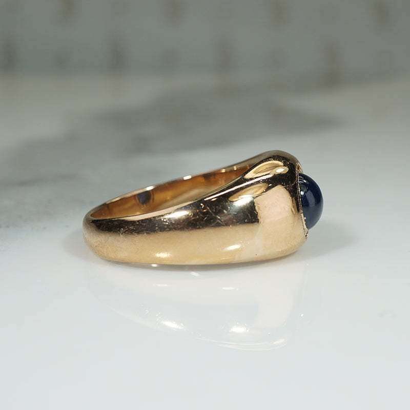 Rich 18k Gold Domed Band with Cabochon Sapphire