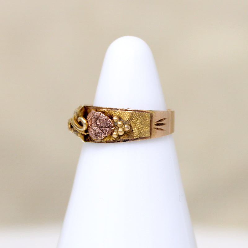 Black Hills Gold Tri-Color Gold Tiny Ring