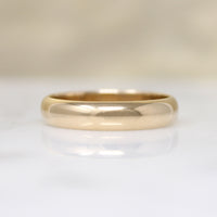 Glowing 14k Gold Half Round Wedding Band Size 8
