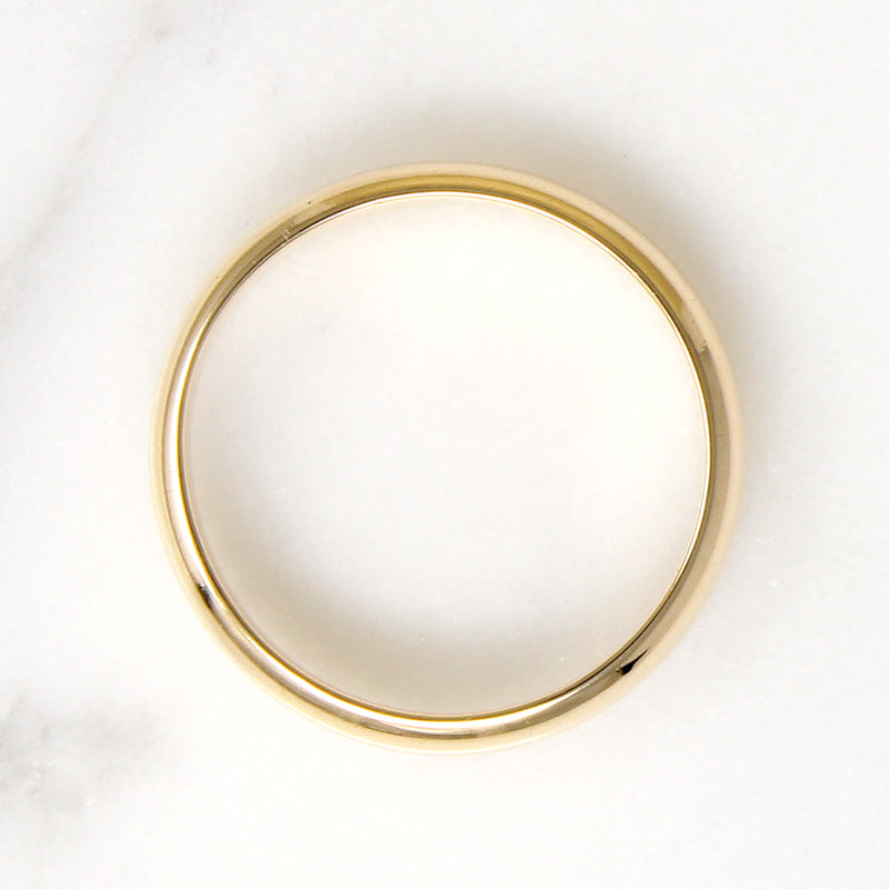 Glowing 14k Gold Half Round Wedding Band Size 8