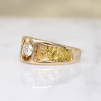 Swanky Gold Nugget Signet Ring with Diamond