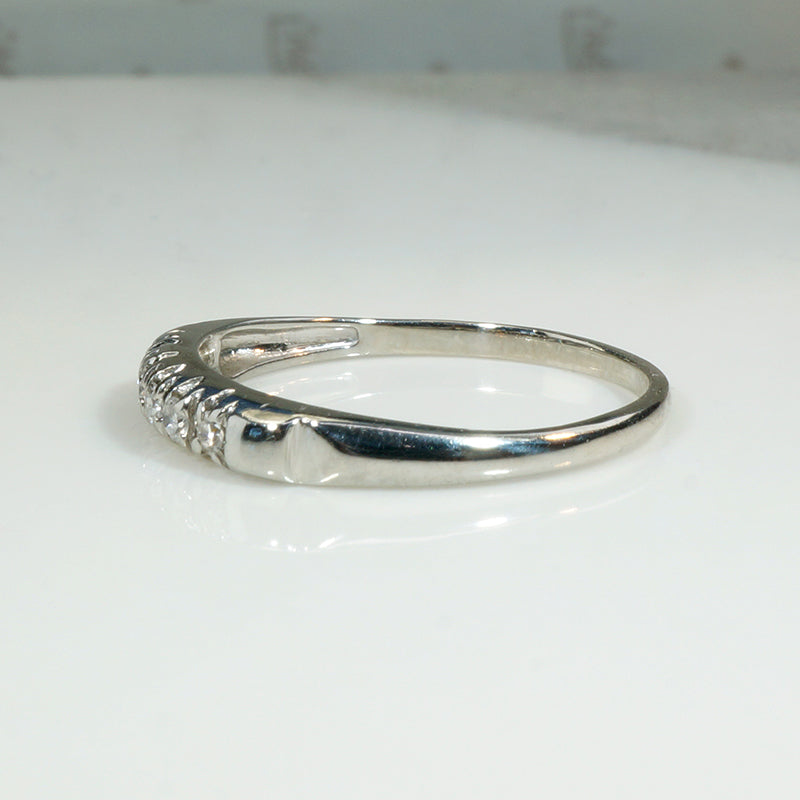 Slim Five Diamond Retro Band in White Gold
