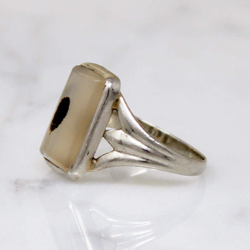 Black Spot Picture Agate in White Gold Ring