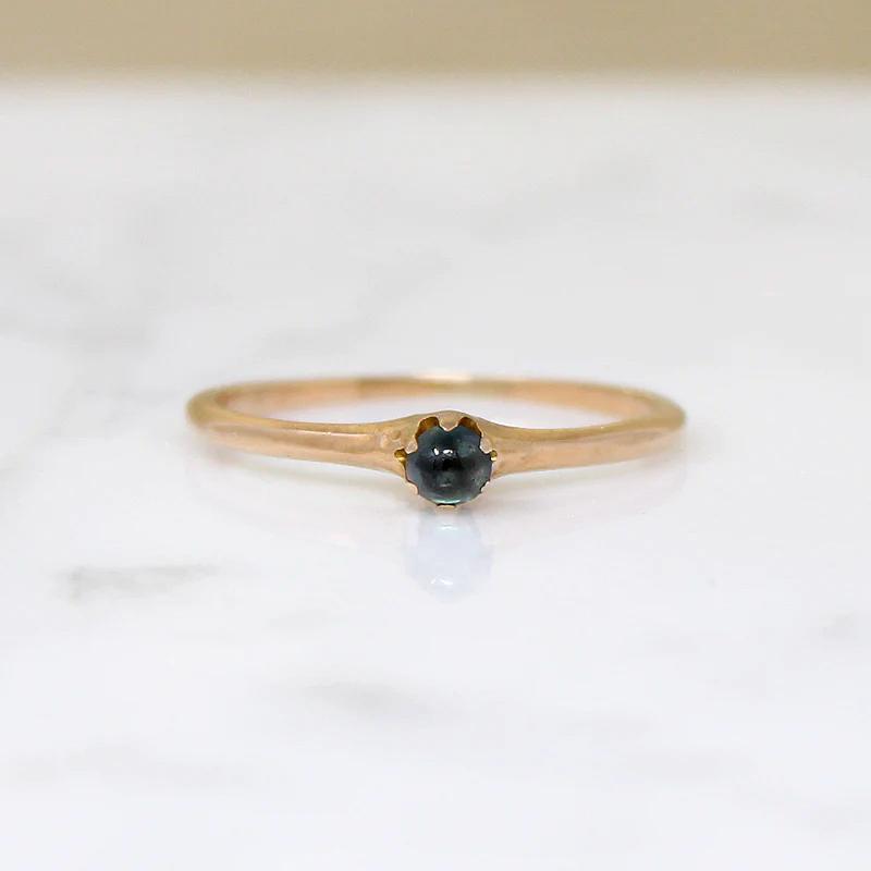 Dainty Sapphire Cabochon in Edwardian Solitaire Ring