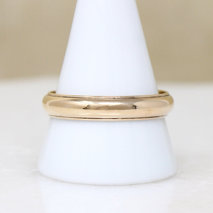 Size 13.75 Half Round Stepped Edge Gold Band