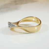Playful Modernist Twist Band with Diamond Pavé