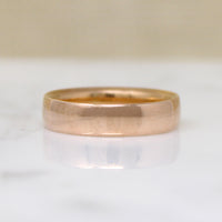 Rosy 18k Gold Edwardian Wedding Band