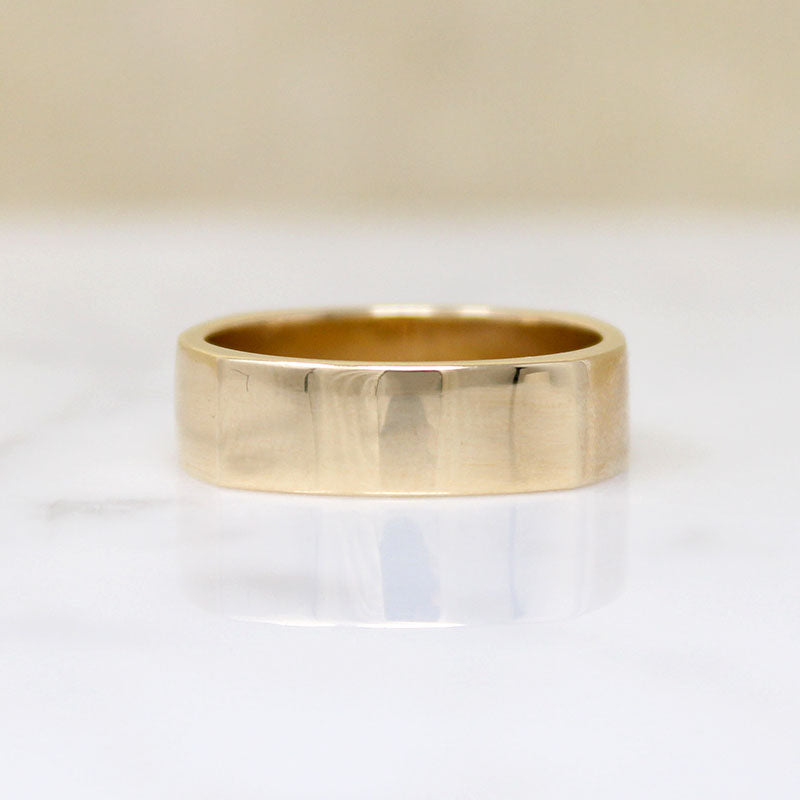 Long Facets Vintage 14k Gold Size 8 Wedding Band 
