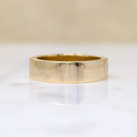 Long Facets Vintage 14k Gold Size 8 Wedding Band 