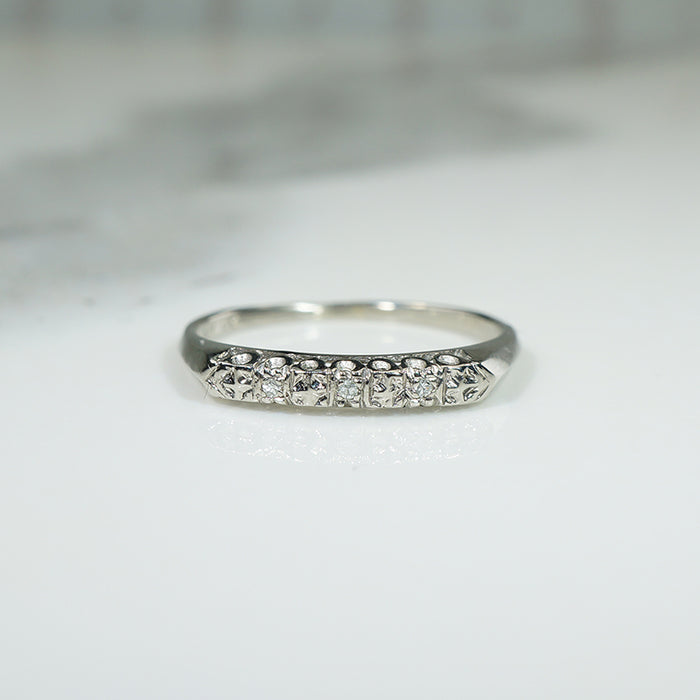White Gold Vintage Diamond Wedding Band