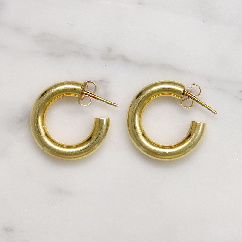 Classic 14k Gold Hoop Earrings