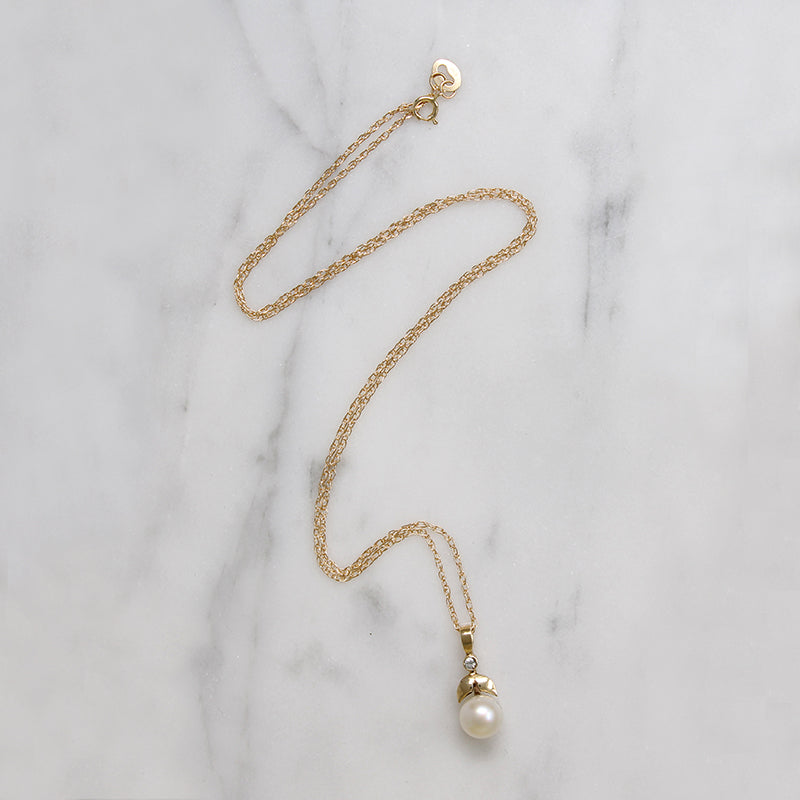 Sweet Pearl & Gold Leaf Pendant with Diamond Accent
