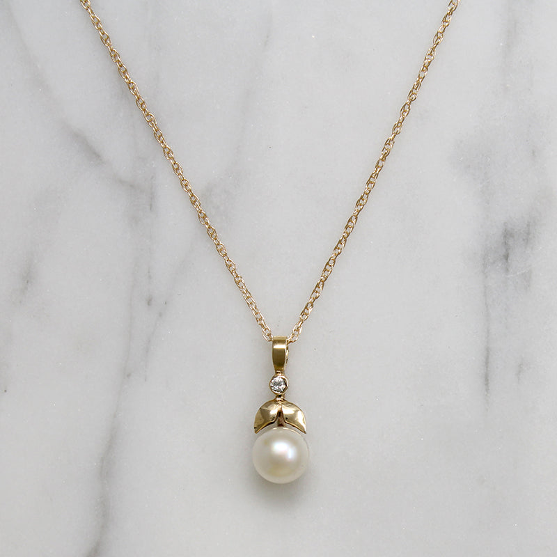 Sweet Pearl & Gold Leaf Pendant with Diamond Accent