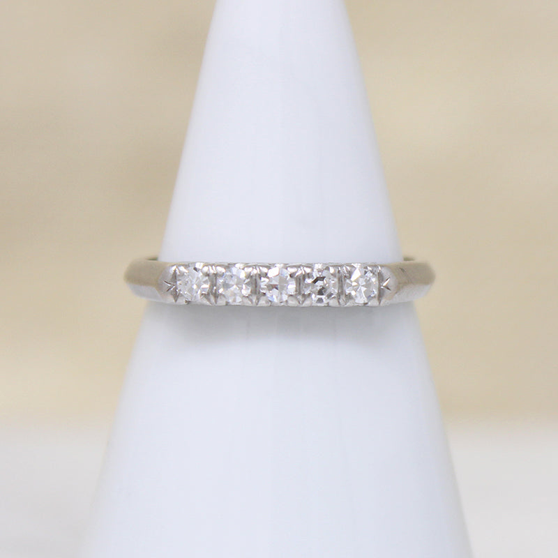 Tasteful Diamond & Platinum Retro Wedding Band