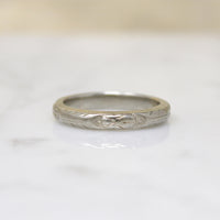 Lush Dogwood Blossom 18k White Gold Band