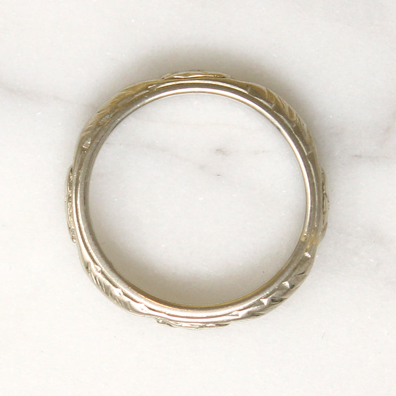 Lush Dogwood Blossom 18k White Gold Band