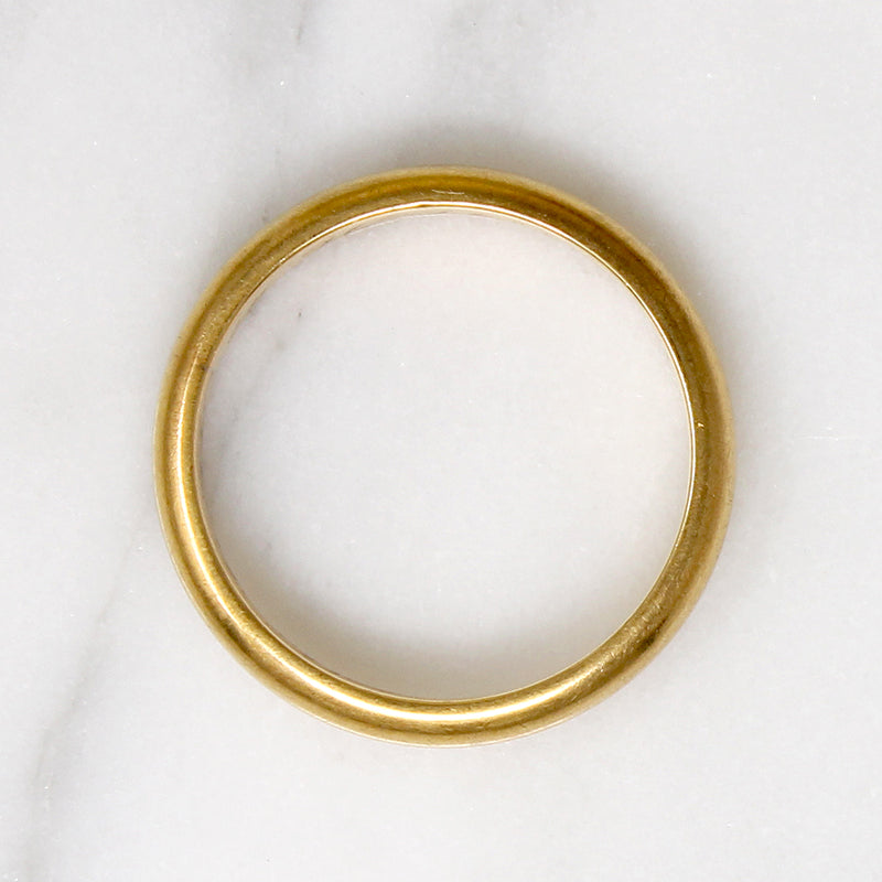 Buttery Size 9 Victorian 18k Gold Wedding Band 
