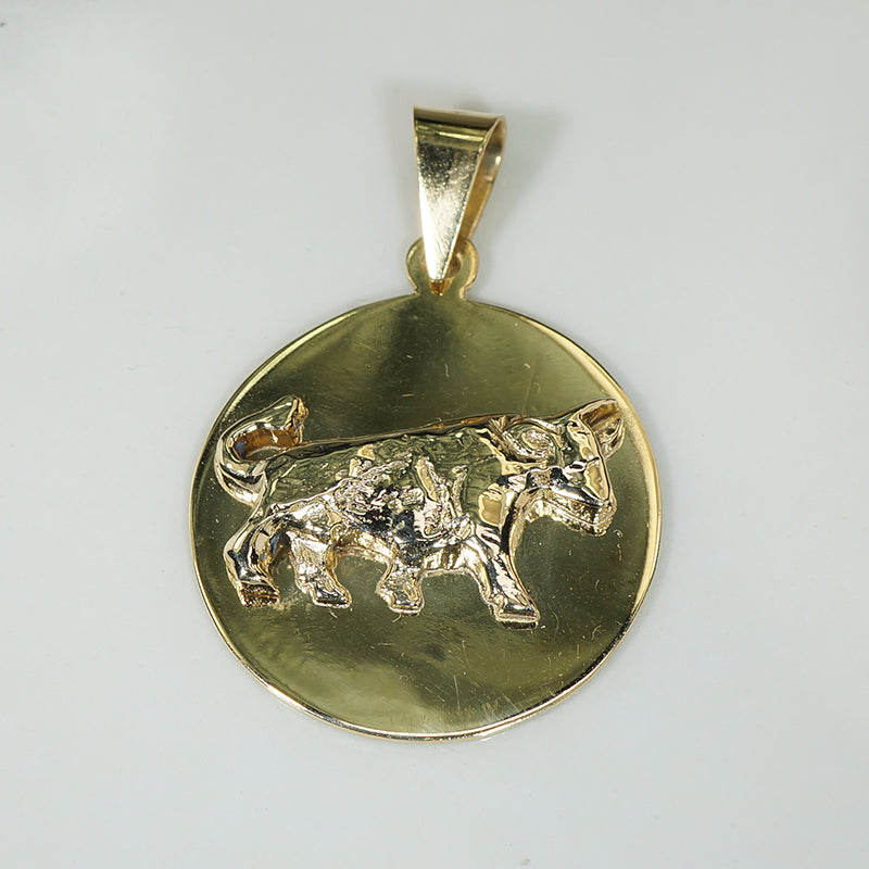 Chunky Hip 70s 14k Gold Taurus Pendant