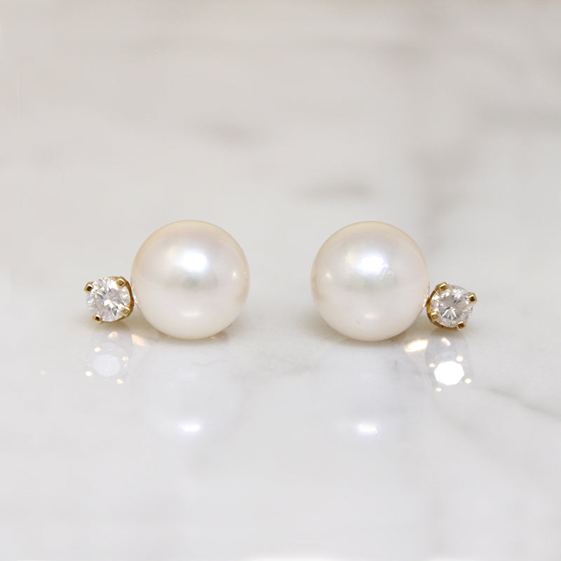 Luxurious Pearl & Diamond Stud Earrings