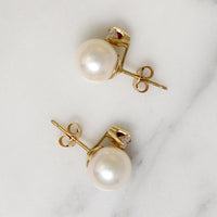 Luxurious Pearl & Diamond Stud Earrings