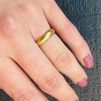 Satisfying 18k Gold Half Round Band Engraved "Sergio"