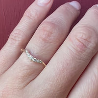 Sparkling Diamond Nesting Band in Recycled Gold