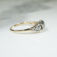 Pretty Diamond 1930s Engagement Ring
