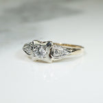 Pretty Diamond 1930s Engagement Ring
