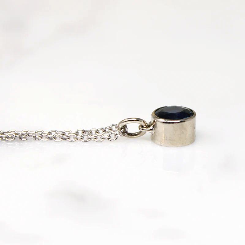 Velvety Blue Sapphire Pendant in White Gold Bezel by 720