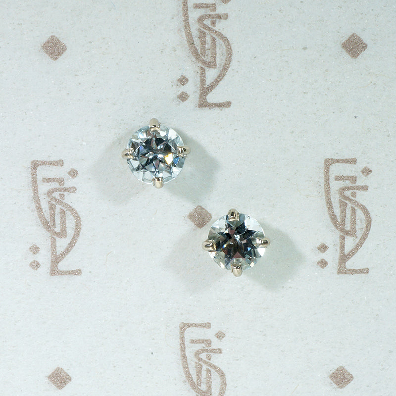 Crystalline 0.85tcw Aquamarine in White Gold Studs