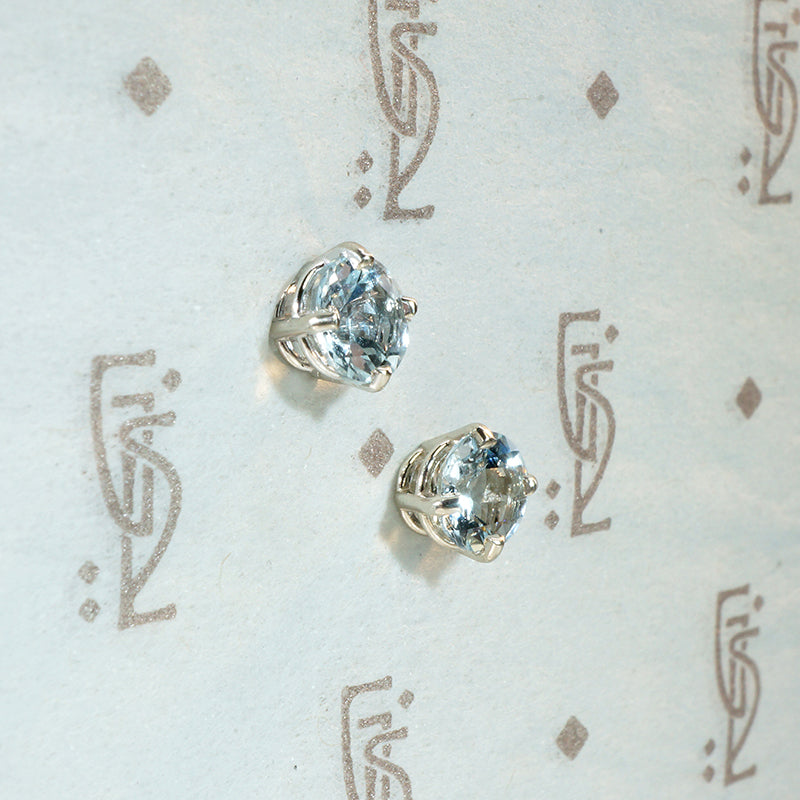 Crystalline 0.85tcw Aquamarine in White Gold Studs