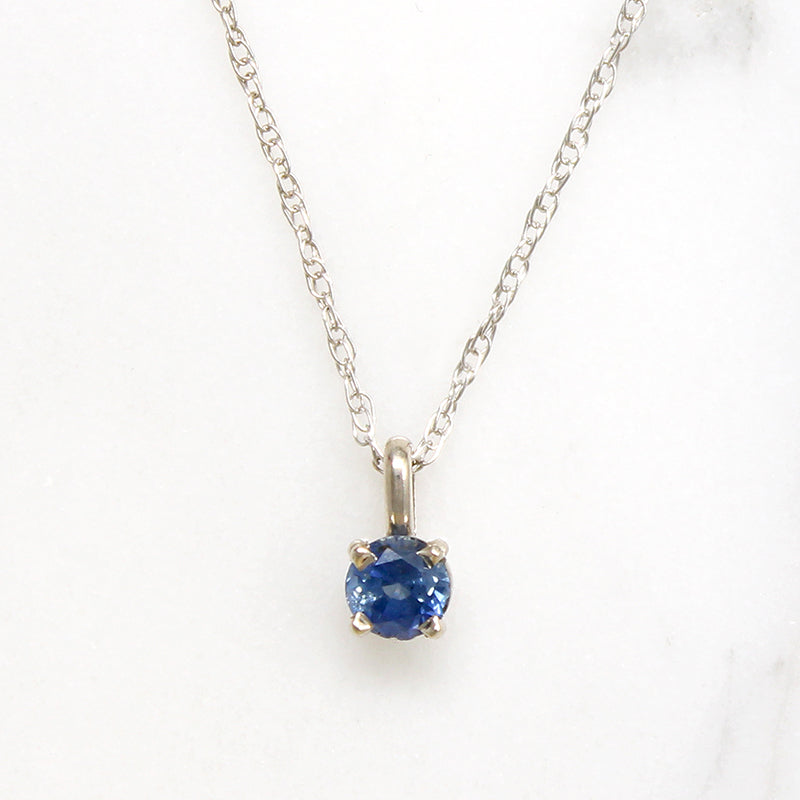 Vintage Sapphire in White Gold Solitaire Pendant by 720