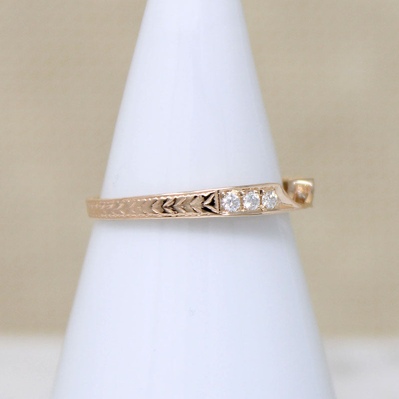 Diamond & Wheat Engraved Gold Nesting Band by 720