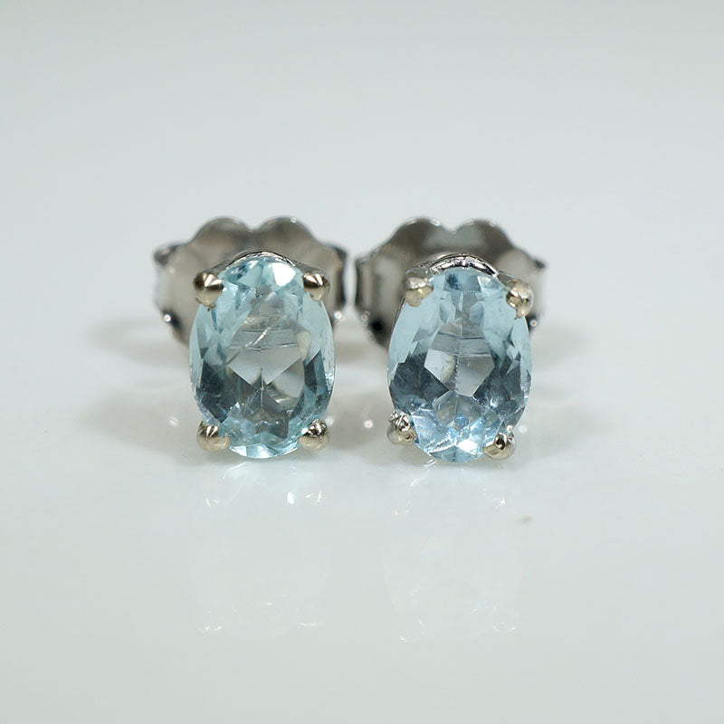 Icy Blue Oval Aquamarine Stud Earrings