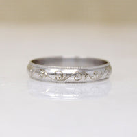 Recycled 14k White Gold Band with Engraved Vine Motif