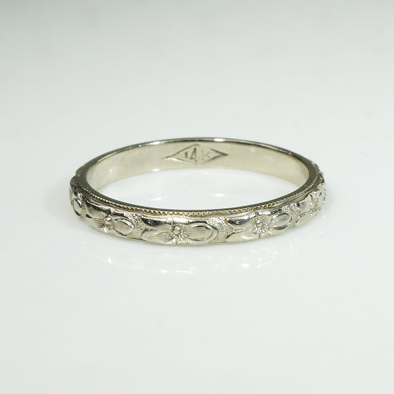 Vintage Forget-Me-Not White Gold Engraved Band
