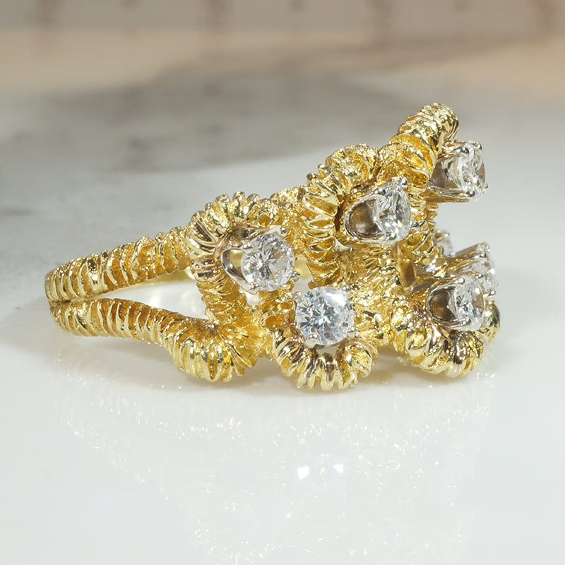 Fantastical 18k Yellow Gold and Diamond Ring