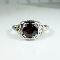 Juicy Red Garnet in Elaborate Filigree Solitaire Ring