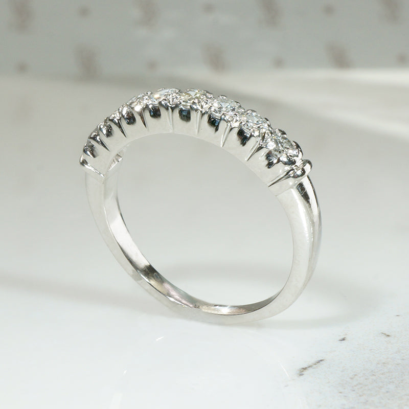 Eight Diamond Crisp Platinum Retro Wedding Band