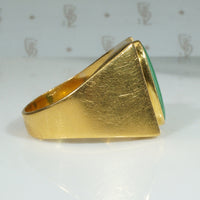 Exquisite Jade and 22k Gold Ring