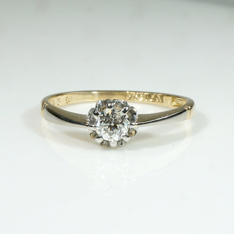 Graceful Edwardian Diamond Solitaire Ring in 18ct & Platinum