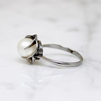 Mid Century Pearl & Sterling Silver Solitaire Ring