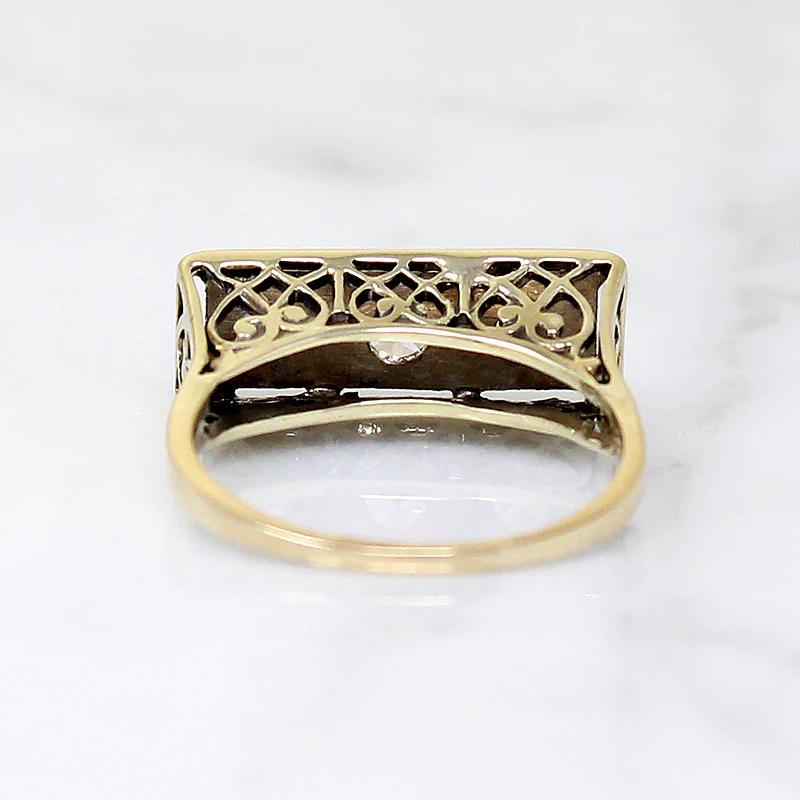 Three Diamond Lacy Lattice Filigree Ring
