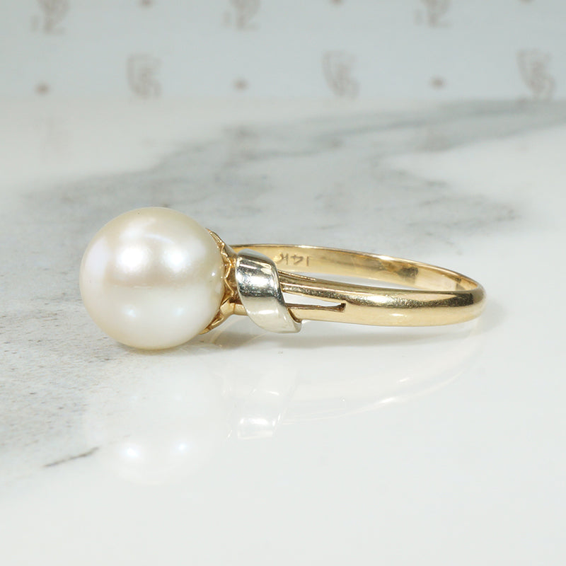 Modernist Pearl Solitaire in Two-Tone Gold