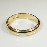 1960s Vintage 14k Yellow Gold Band