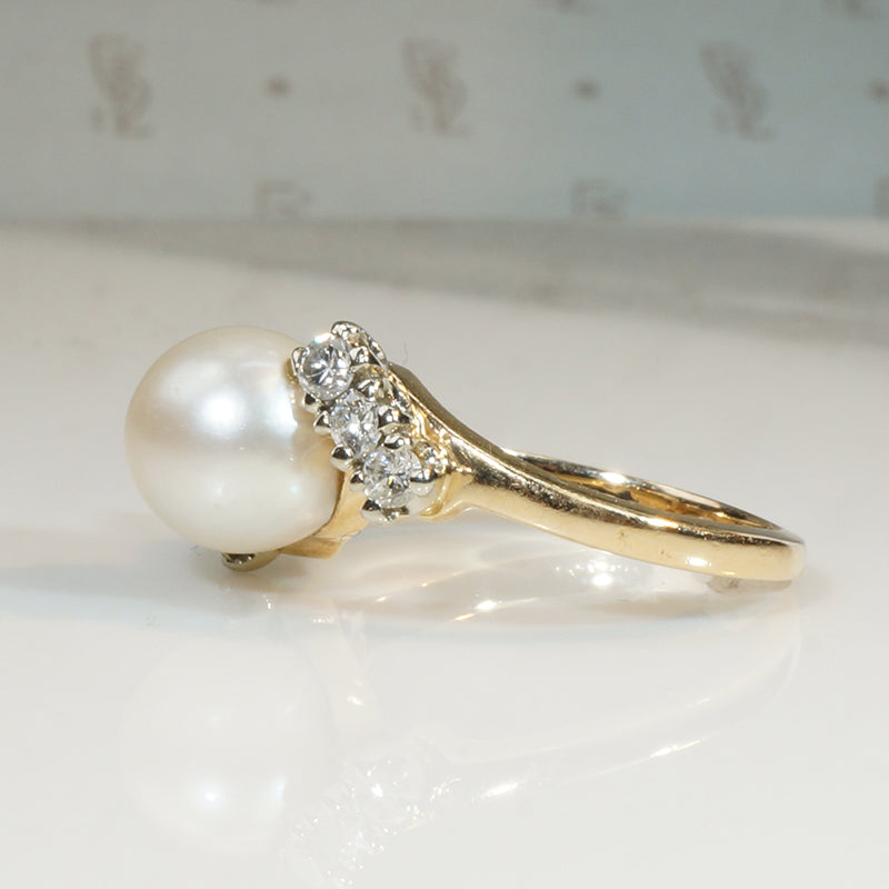 Vivacious Mid Century Diamond & Pearl Bypass Ring